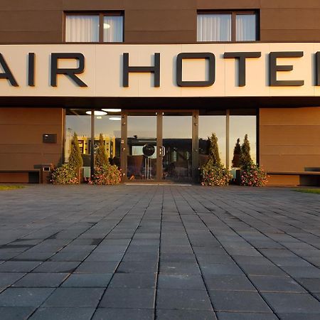 Air Hotel Karmėlava Exterior foto
